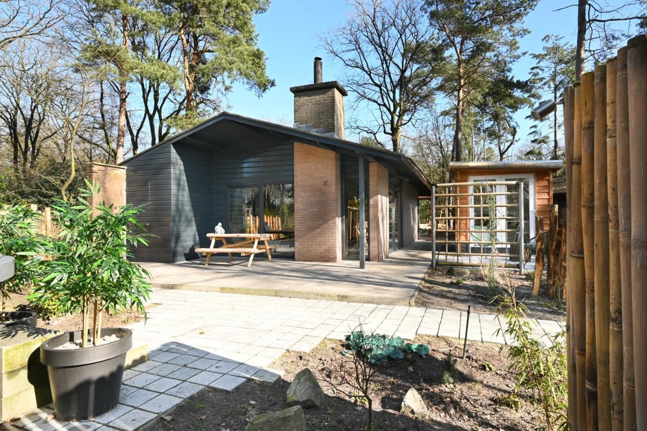 Zen-Bungalow No 1 Met Sauna En Hottub Rheezerveen Экстерьер фото