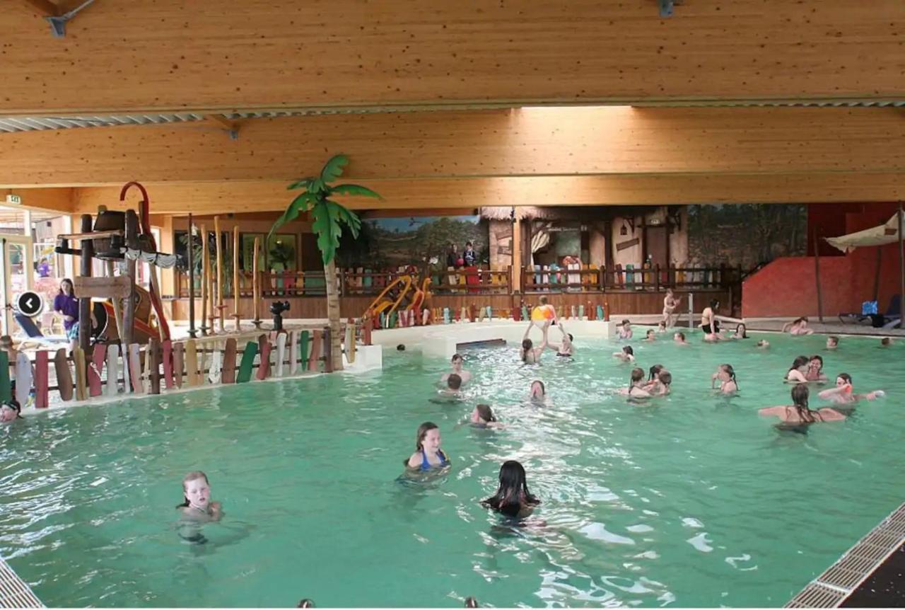 Zen-Bungalow No 1 Met Sauna En Hottub Rheezerveen Экстерьер фото